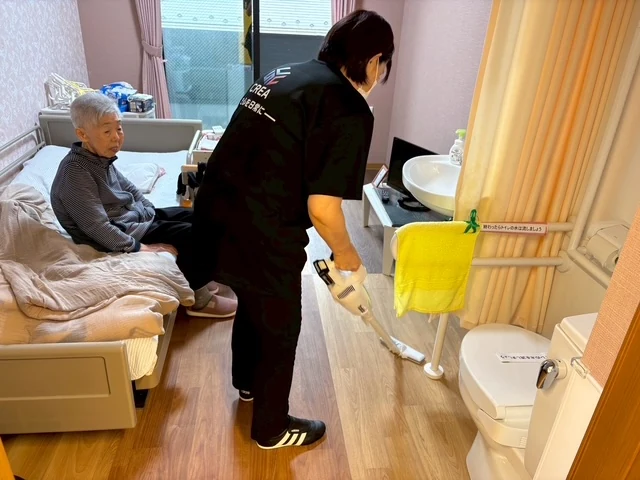 居室清掃の様子